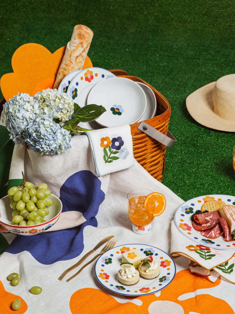 Misette Set-of-four Floral Linen Placemats In Multi
