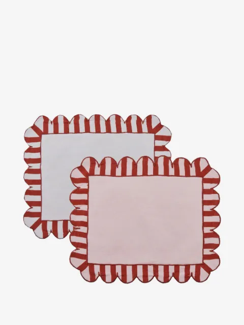 Misette scalloped stripe placemat