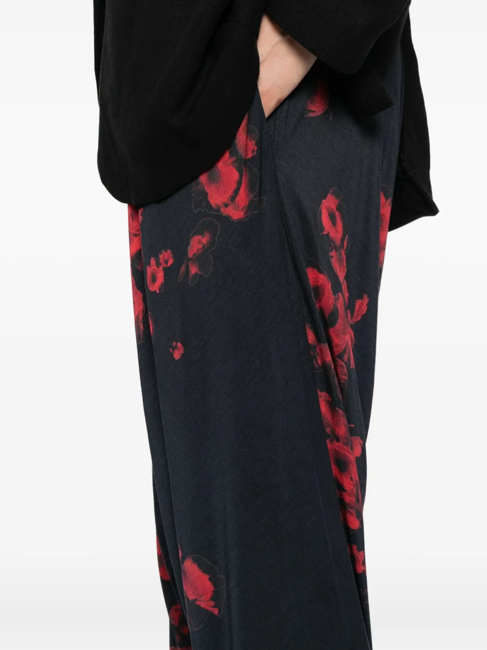 Tessitura Body Couture Poppies Folds Trousers In Black