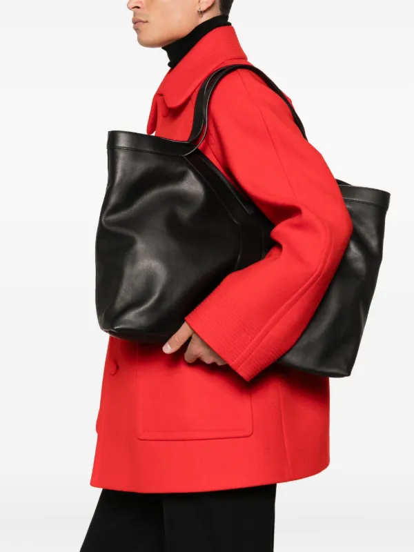 Saint Laurent Y レザー ハンドバッグ L | ブラック | FARFETCH JP