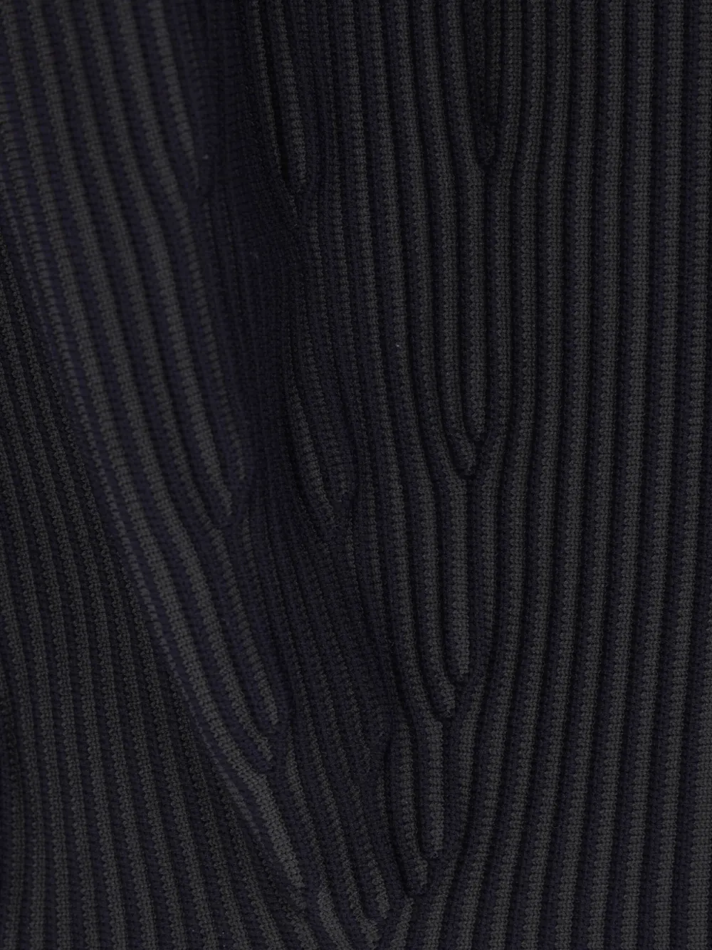 Cfcl Ribbed Buttoned Coat In Black