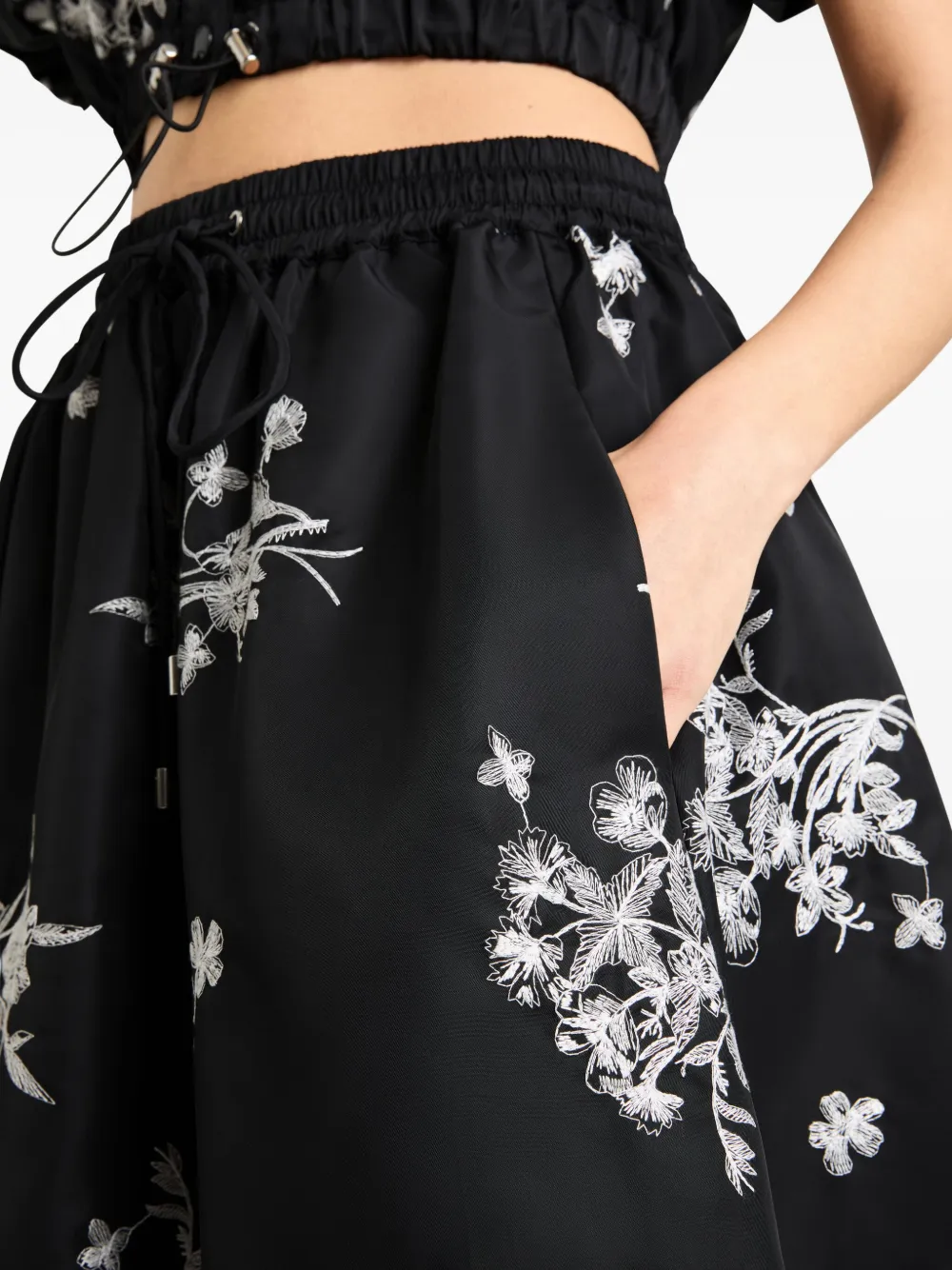 Cinq A Sept Sirani floral-print drawstring skirt Zwart