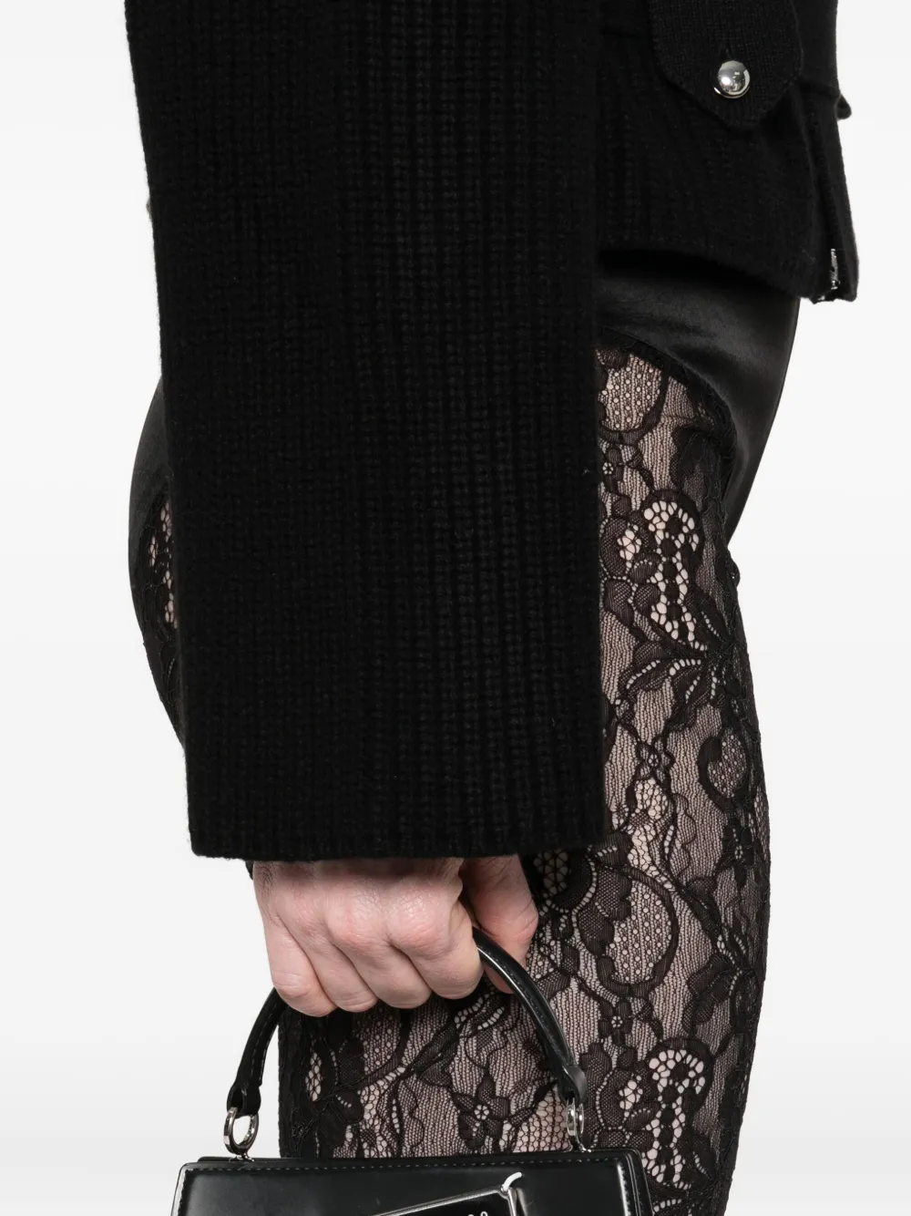 Alexander McQueen Shorts met kant Zwart