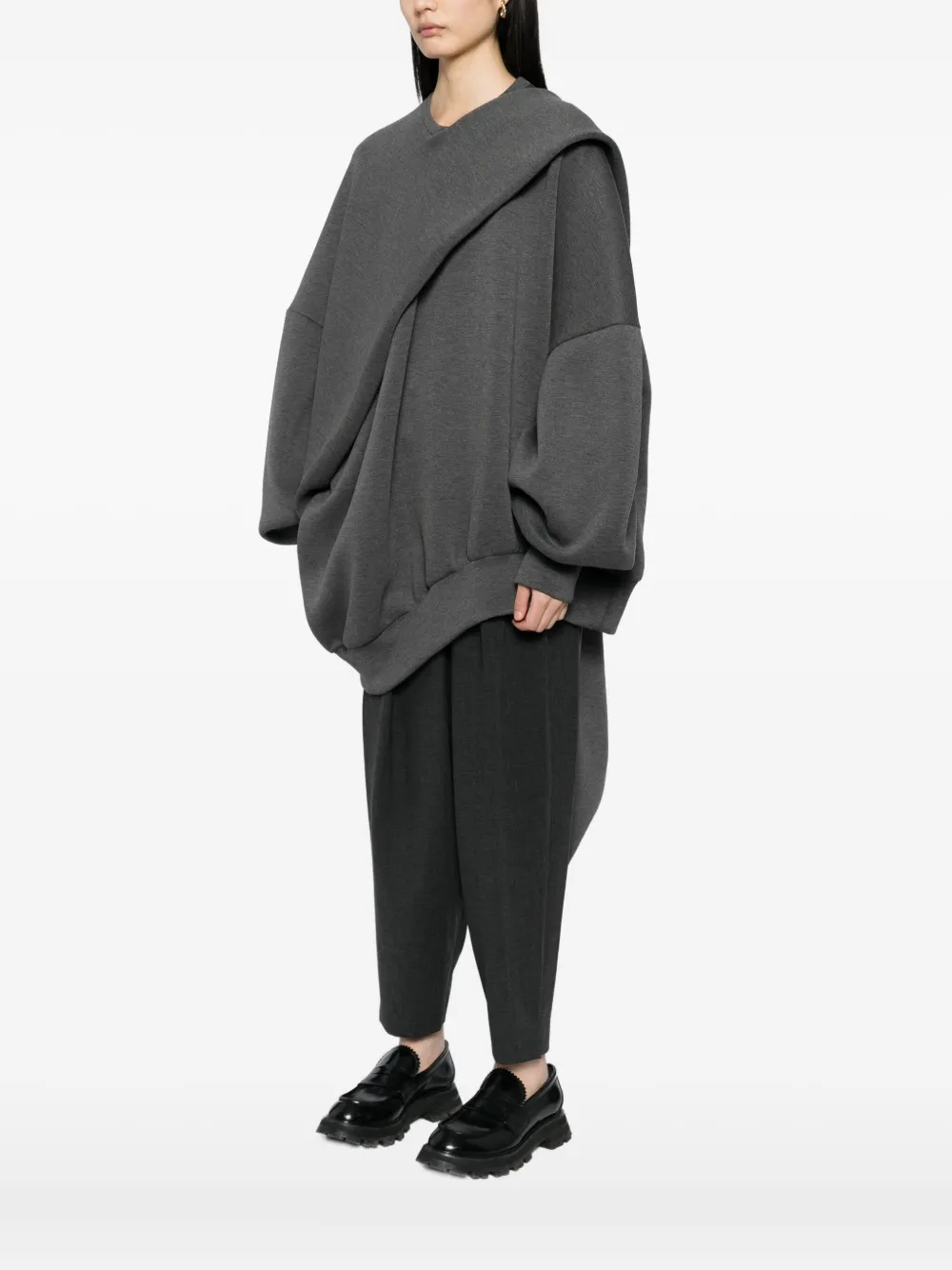 Gdel By Gaze De Lin Scarf-match Sweatshirt In Gray