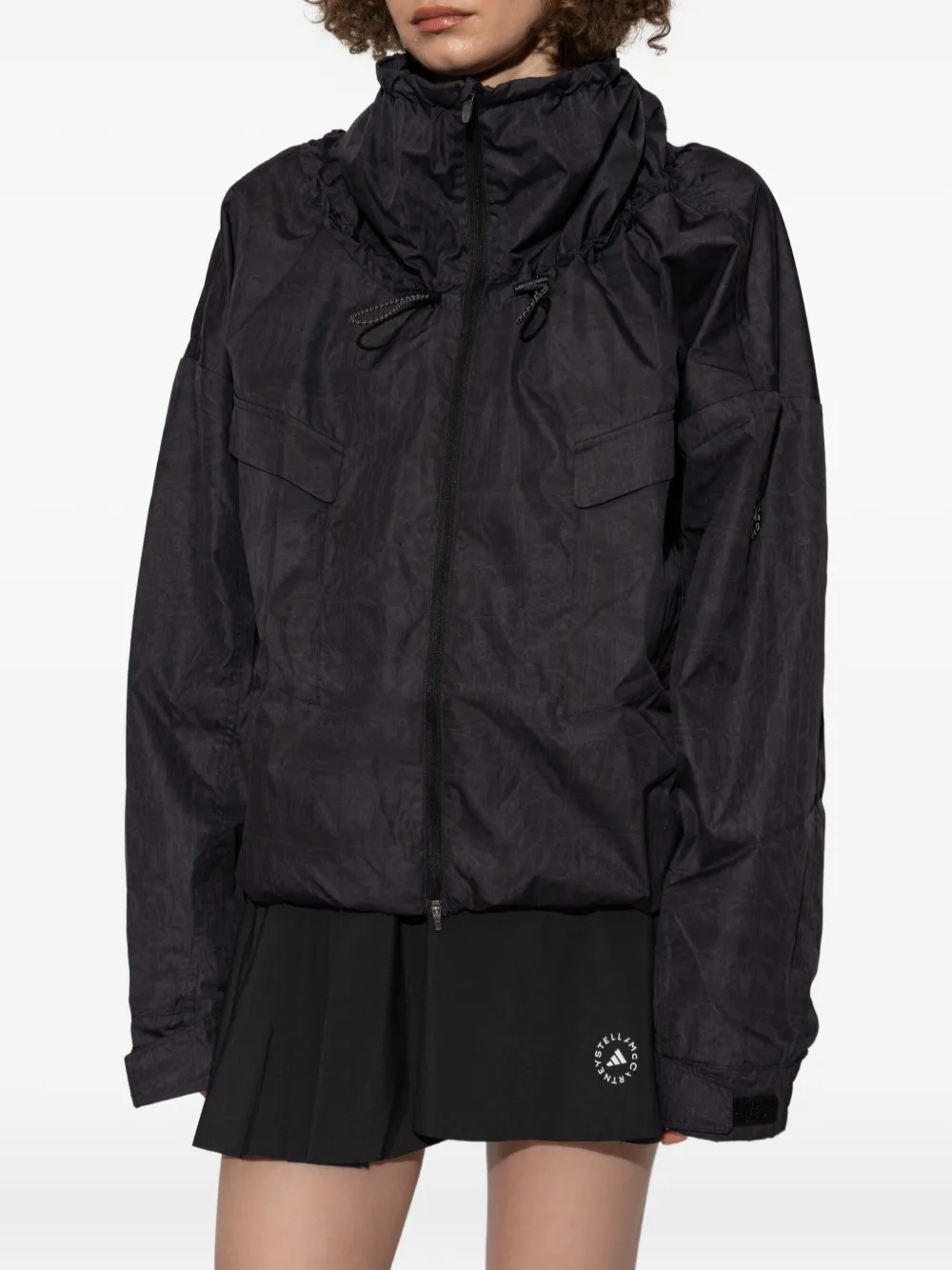 adidas by Stella McCartney Jack met trekkoord en hoge hals Zwart