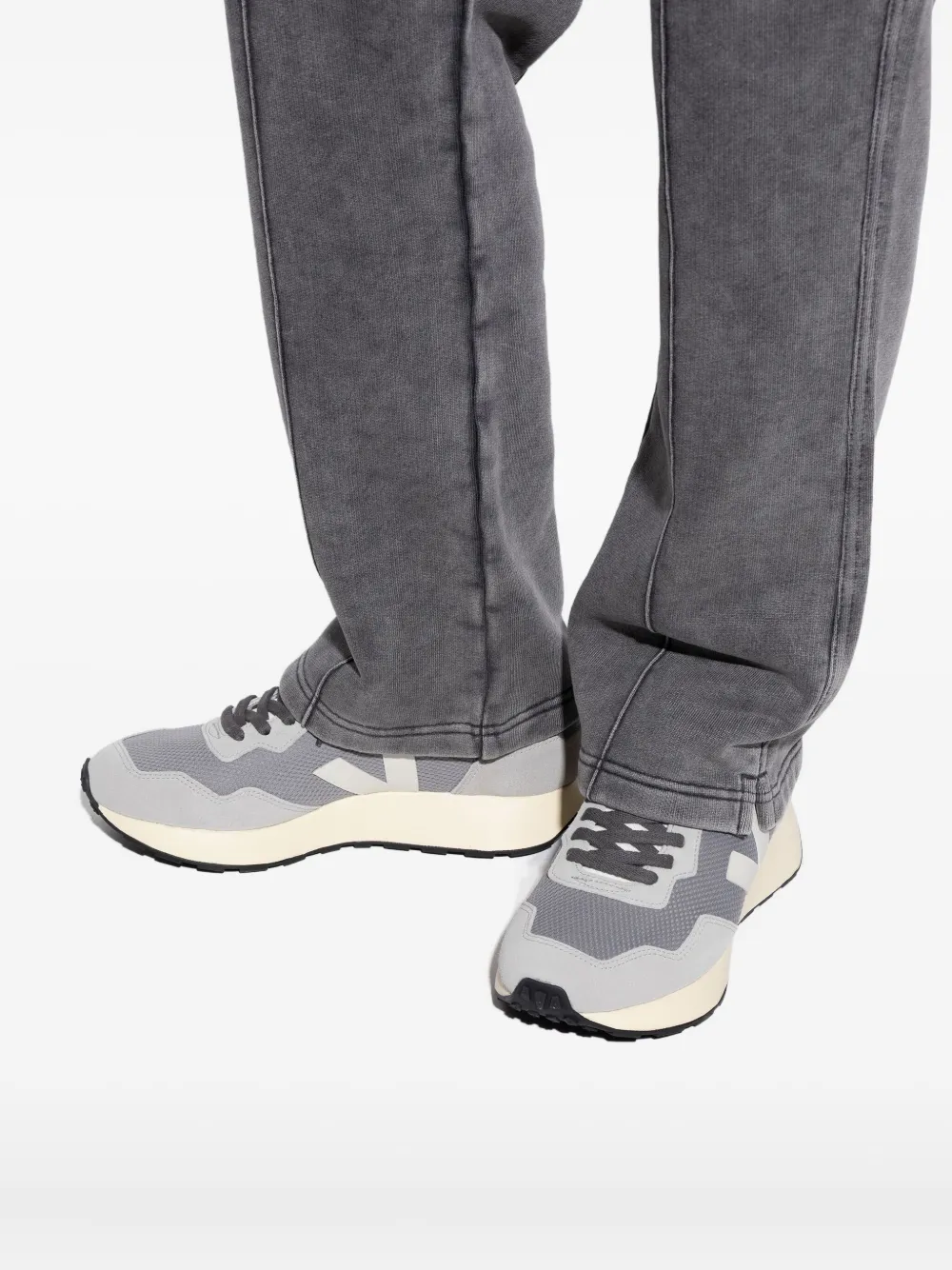 VEJA Rio Branco panelled sneakers Grijs