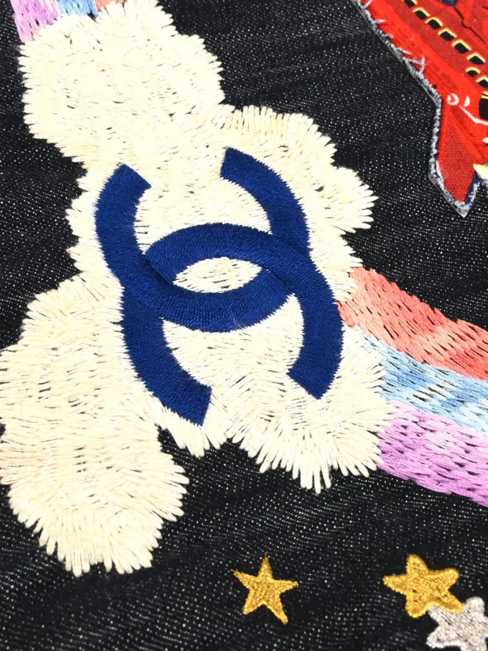 Pre-owned Chanel Embroidered Airplane Denim Tote Bag In Blue