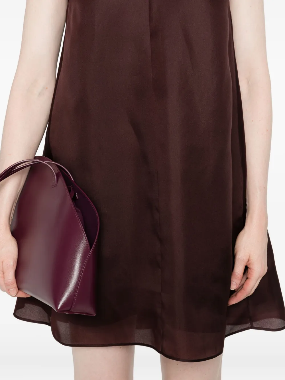 KHAITE Clay sleeveless silk dress Rood