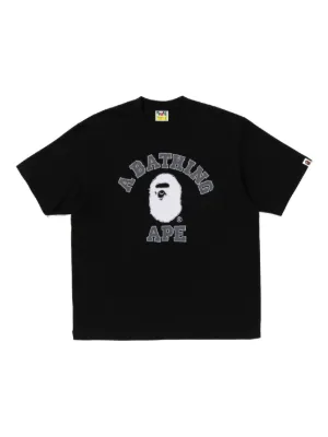 A BATHING APE® ロゴ Tシャツ | ブラック | FARFETCH JP