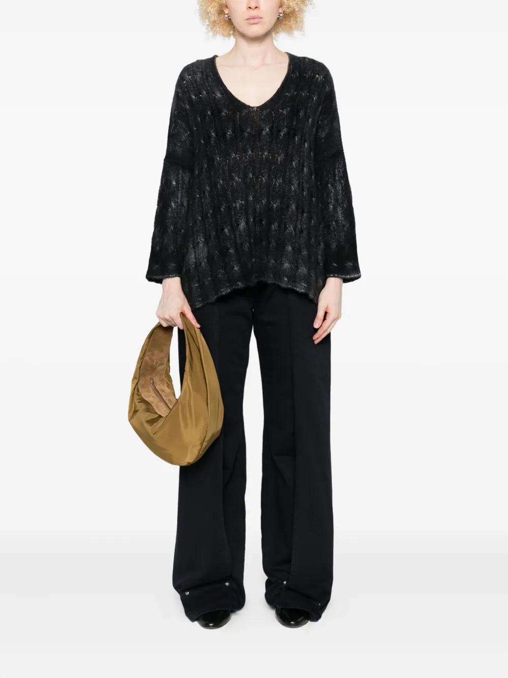 Avant Toi V-neck cable-knit sweater | Knitted Sweaters | Image 2