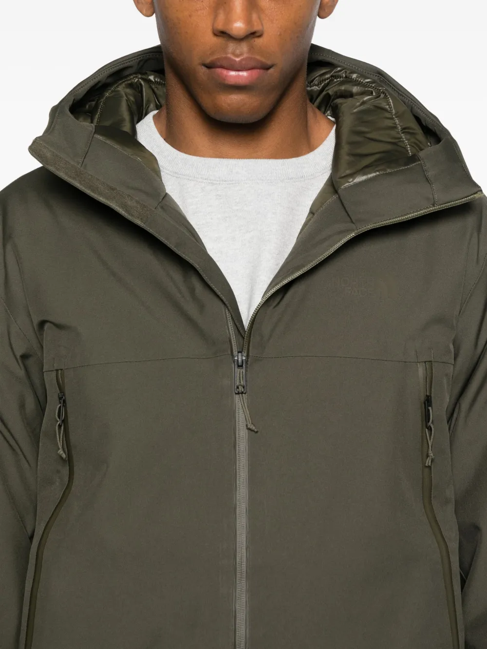 The North Face Range donsjas met capuchon Groen