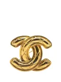 CHANEL Pre-Owned 1970-1980 CC Gold Plated Quilted Brooch costume brooch