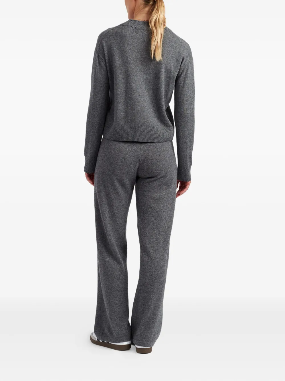 Chinti & Parker Ribbed V-neck Sweater In Gray