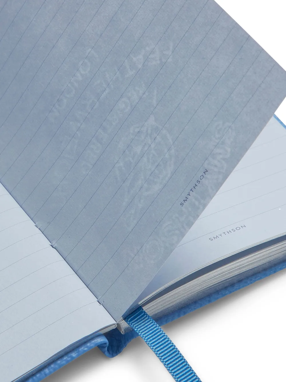 Smythson 텍스처 레더 노트 14cm X 9cm | 노트 & 플래너 | Image 2