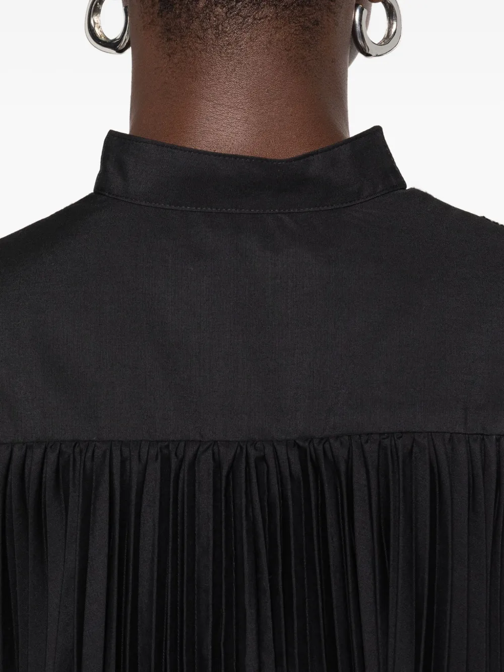 sacai Geribbeld vest met knoop Zwart