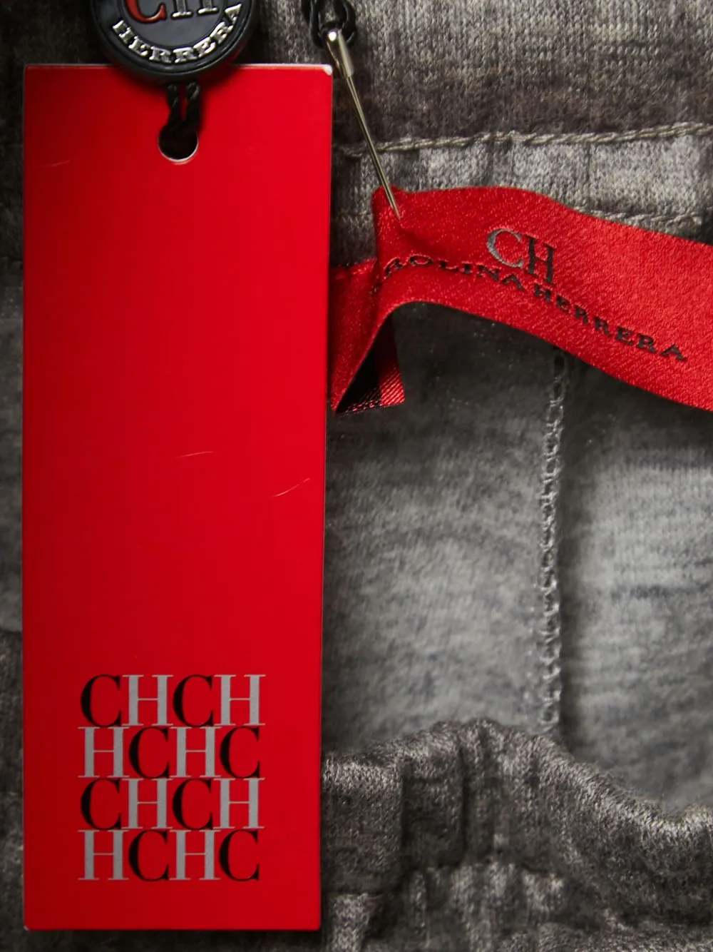 Pre-owned Carolina Herrera Vintage Drawstring Cuffed Trousers In Gray