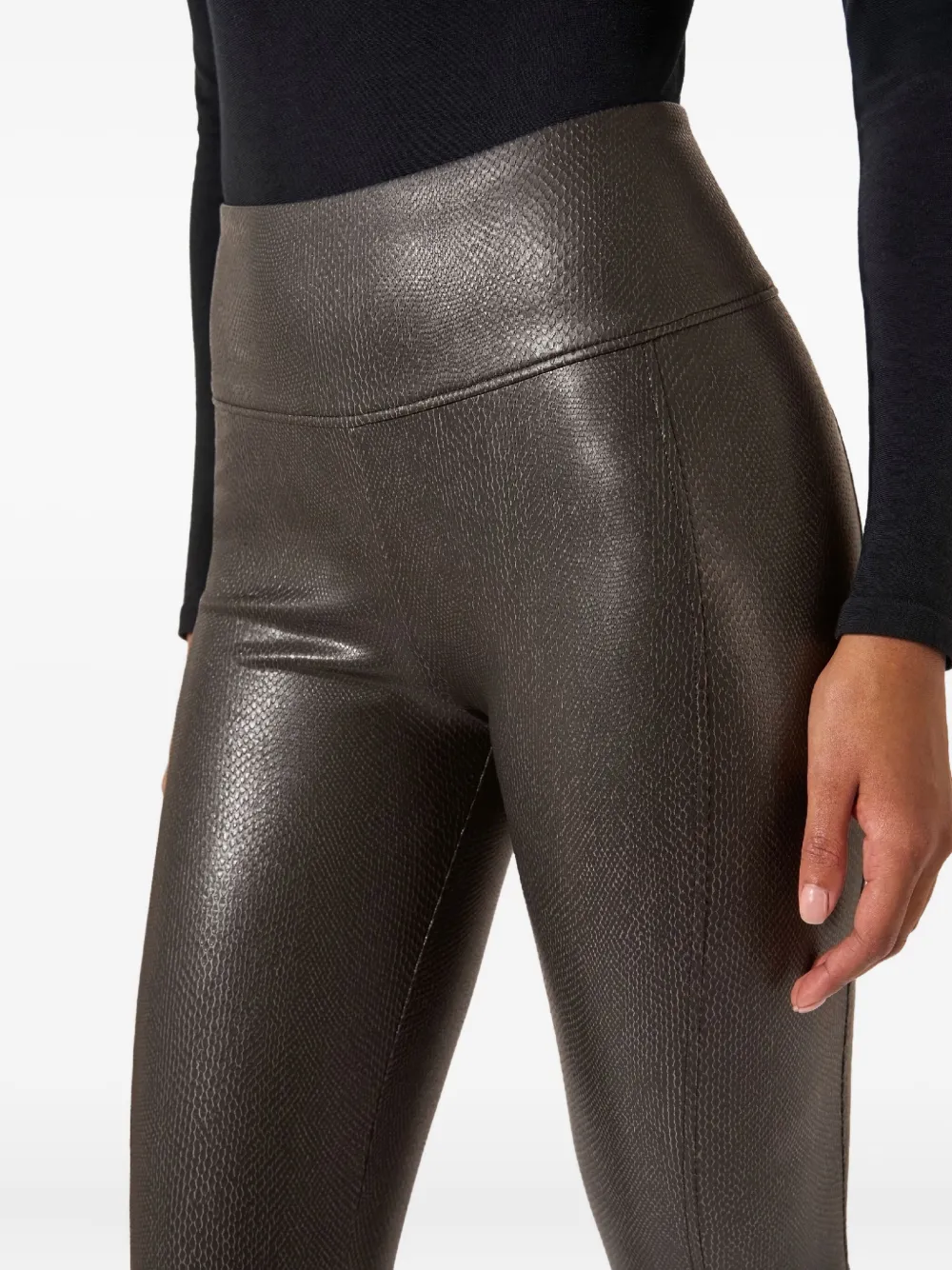 Wolford Edie Forming Textured Leggings In Gray