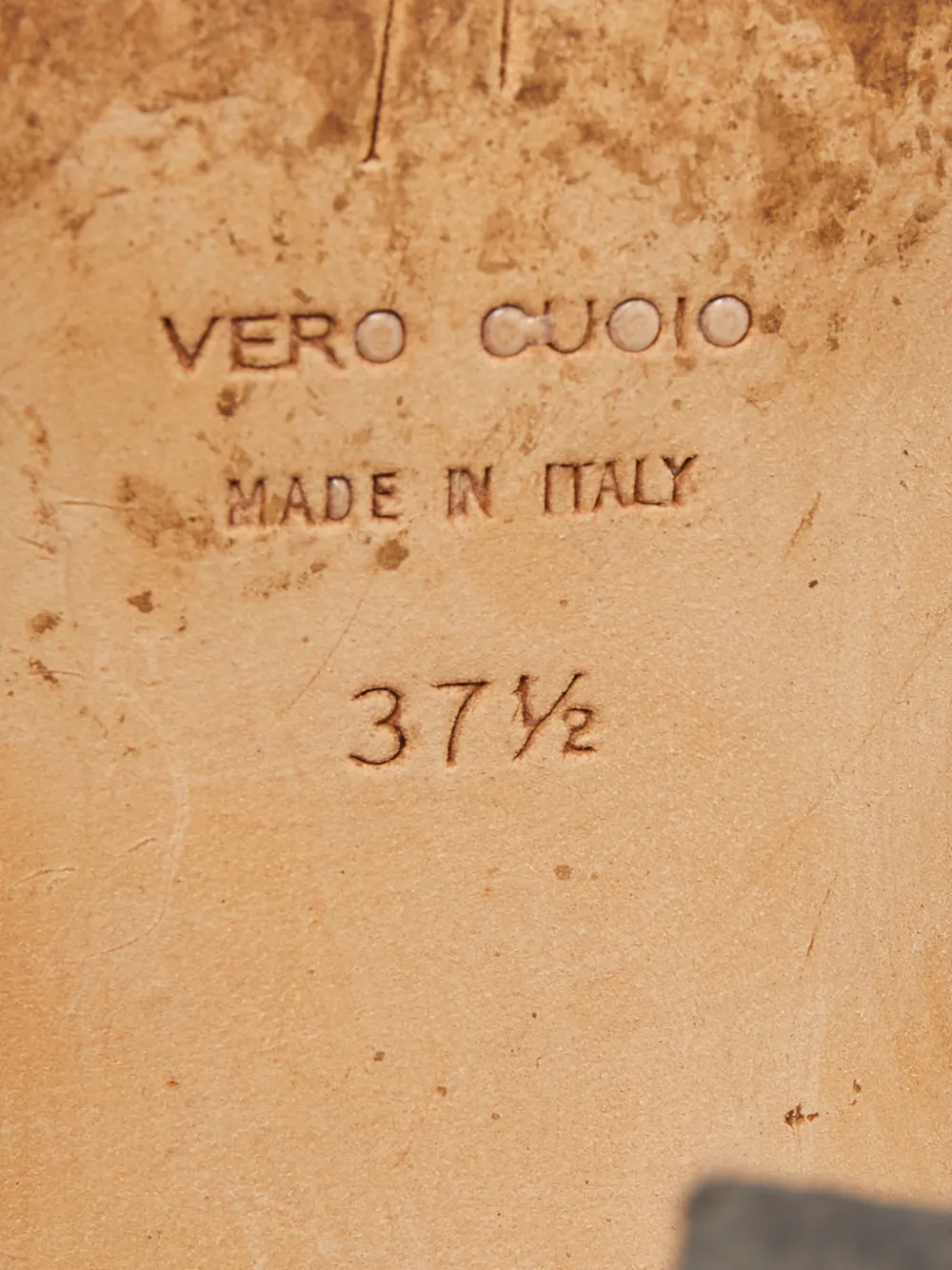 Pre-owned Giuseppe Zanotti Vintage 110mm Crystal-embellished Suede Pumps In Black