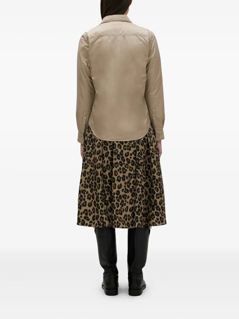 ASPESI Gewatteerde blouse met knopen Beige