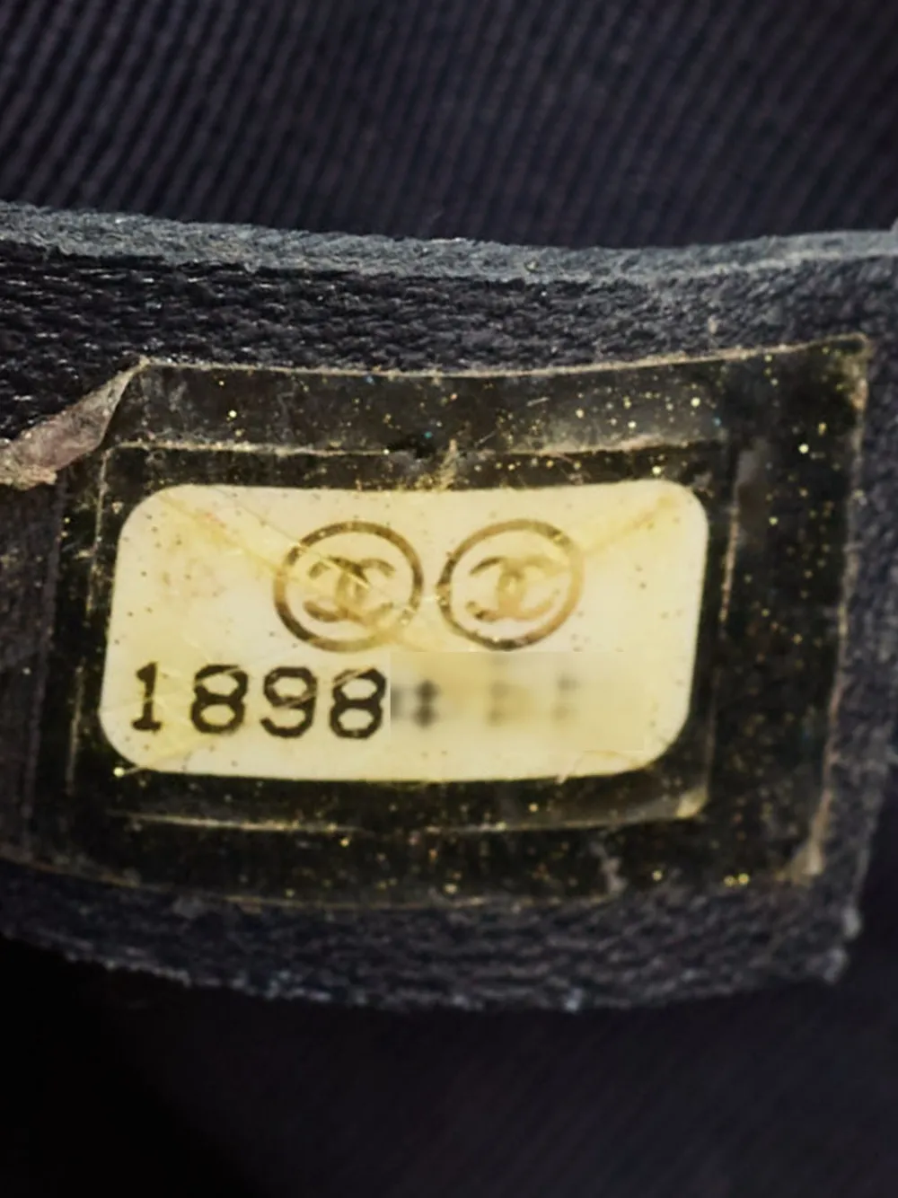 Pre-owned Chanel Boy  Shoulder Bag In Gold