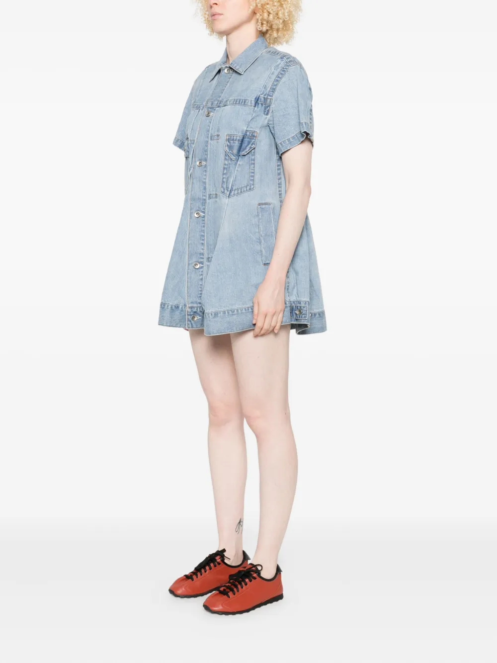 sacai Denim blousejurk met plooien Blauw