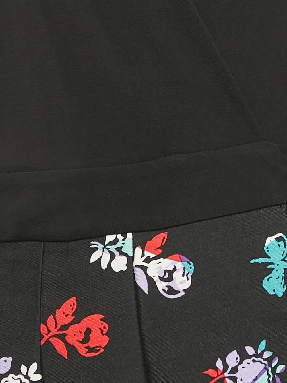 Pre-owned Diane Von Furstenberg Vintage Floral-print Long-sleeved Dress In Black