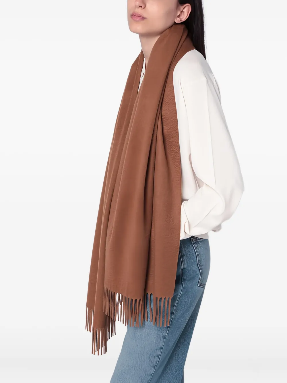 Max Mara Embroidered-logo Fringed-edges Scarf In Brown