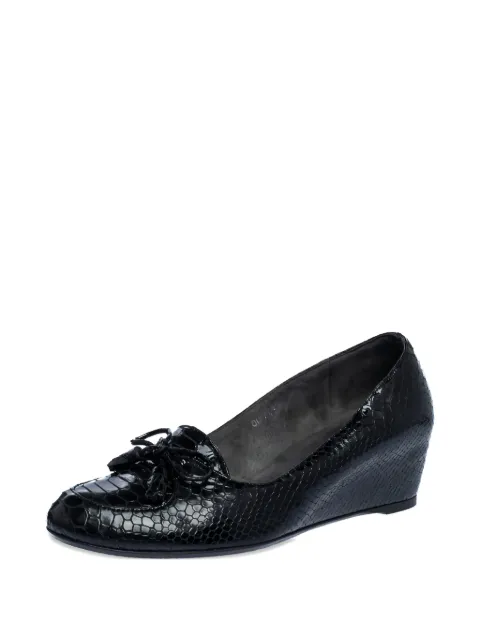 Stuart Weitzman bow-details pumps