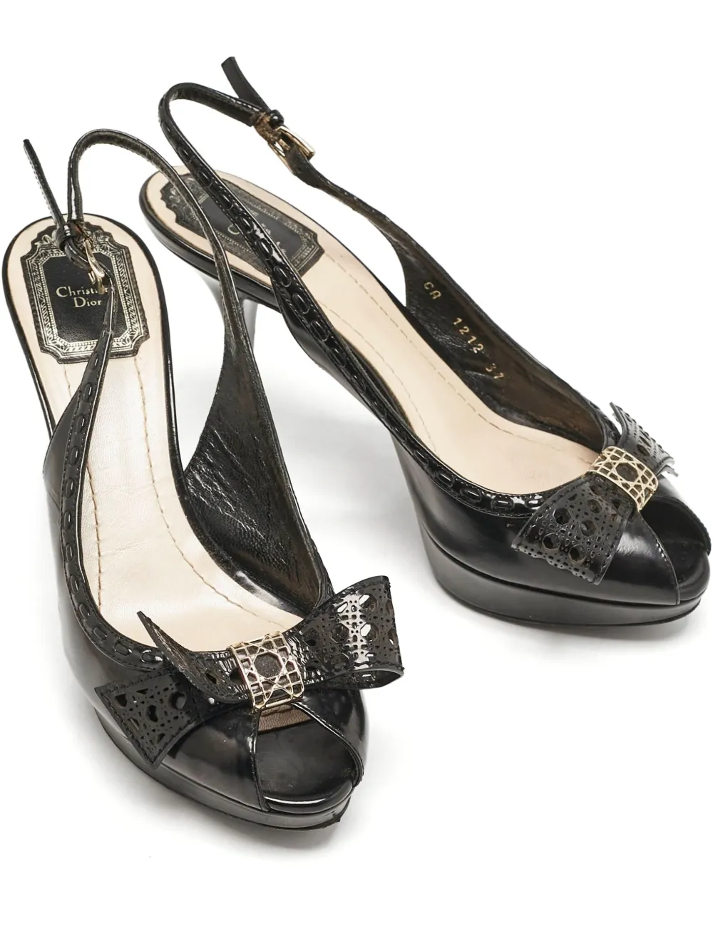 Pre-owned Dior 100mm Cannage Bow 'butterfly' Detail Patent-leather Slingback Pumps In Black