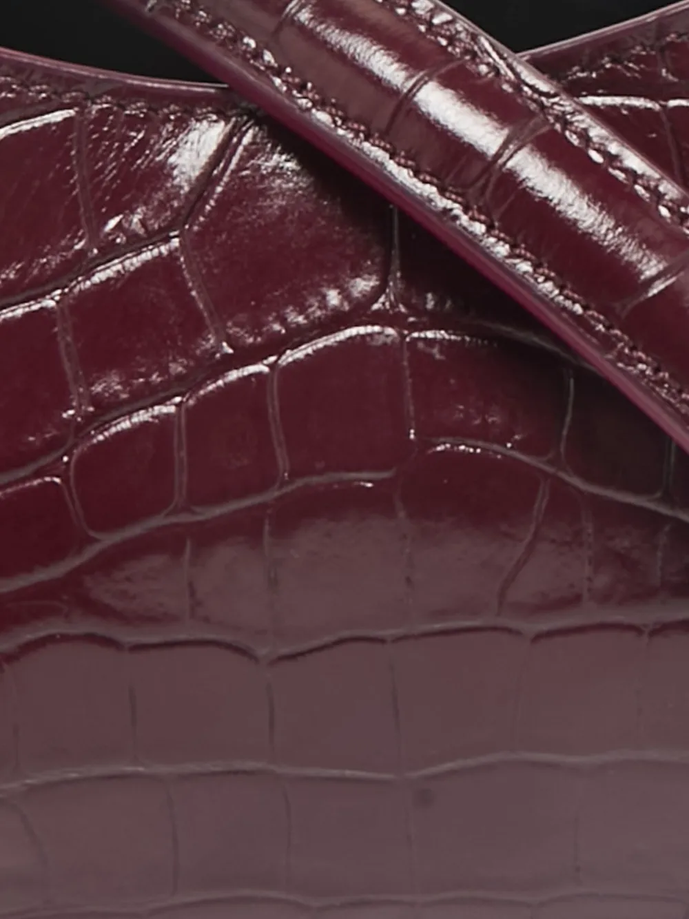 Pre-owned Roberto Cavalli Vintage Crocodile-embossed Tote Bag In Red