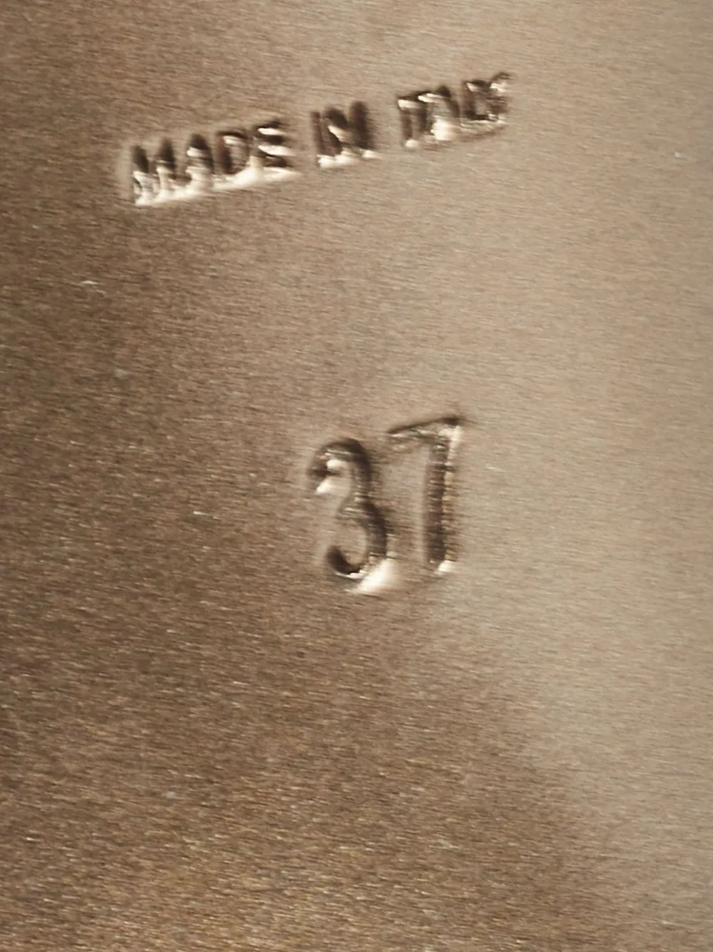 Pre-owned Saint Laurent 100m Tribtoo Leather Slingback Pumps In Gray