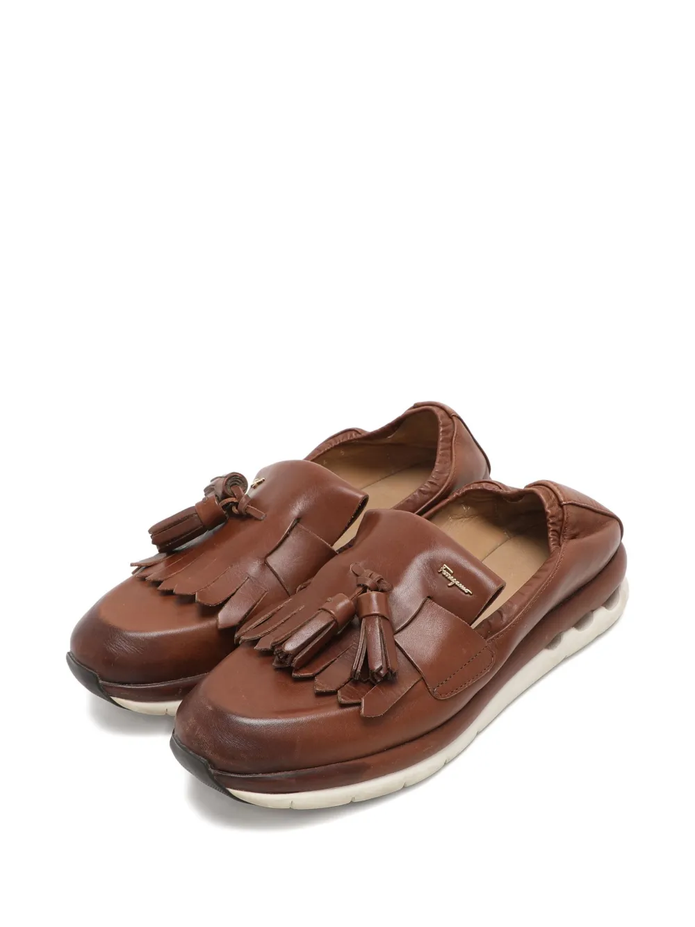 Ferragamo Pre-Owned 1100132 Brown - Bruin