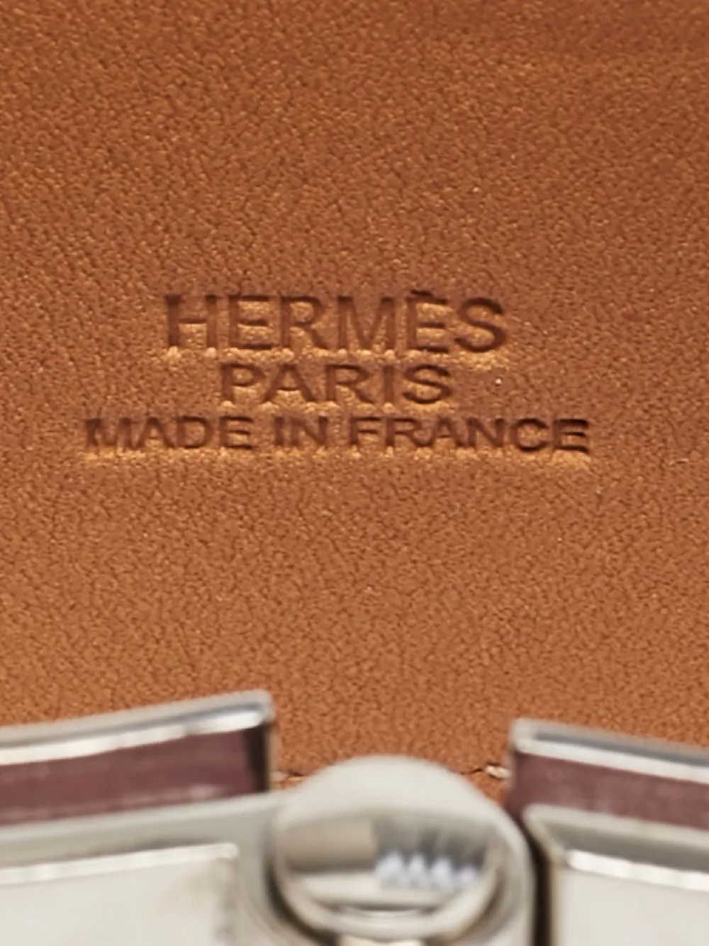 Pre-owned Hermes Berenice Cuir Leather Buckle Bracelet In Red