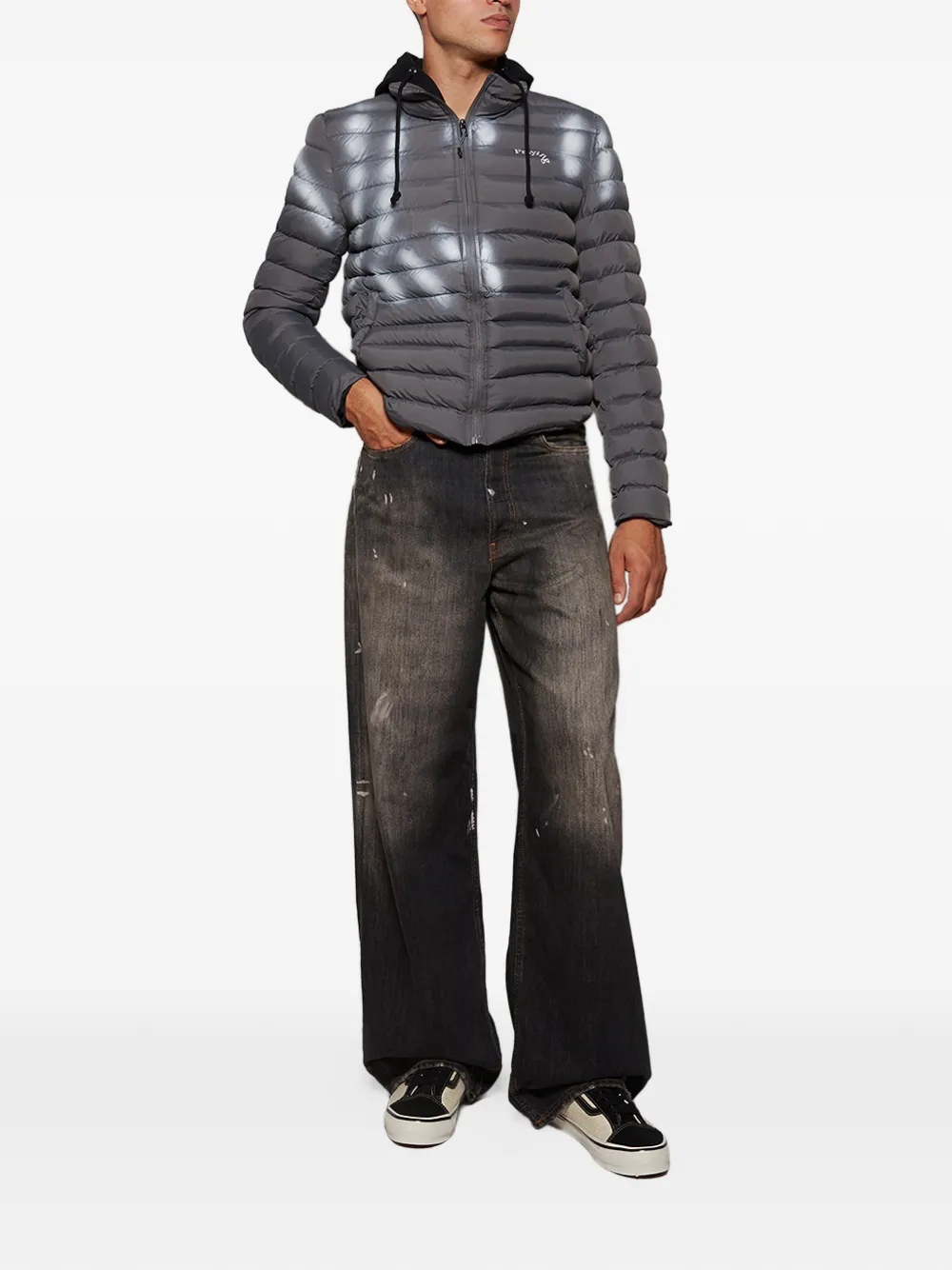 Praying hooded puffer hoodie jacket | Chamarras con plumón y capitonadas | Image 2