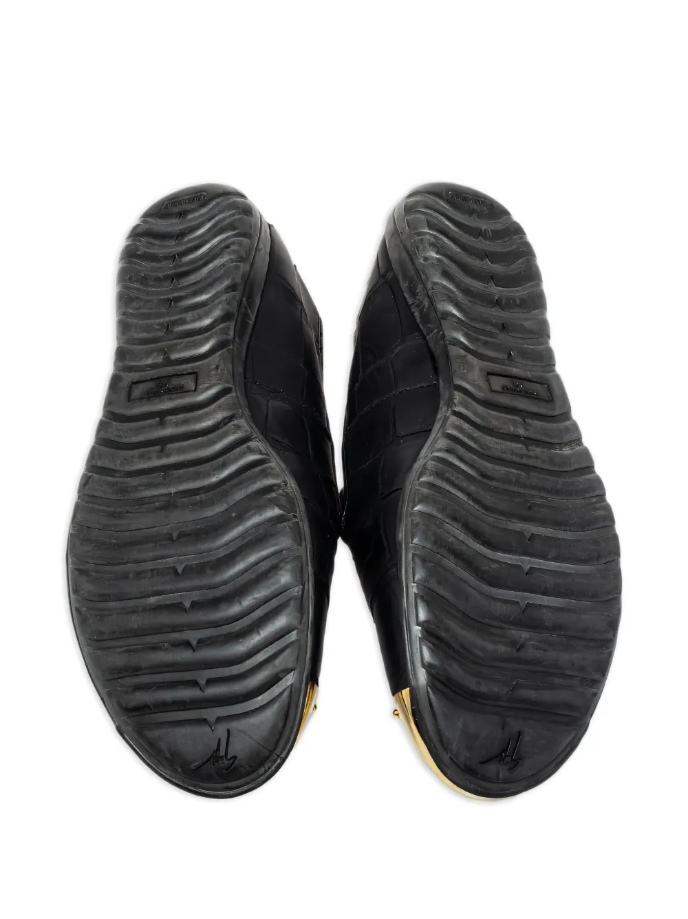 Pre-owned Giuseppe Zanotti Vintage Embossed-crocodile Gold-detail Loafers In Black