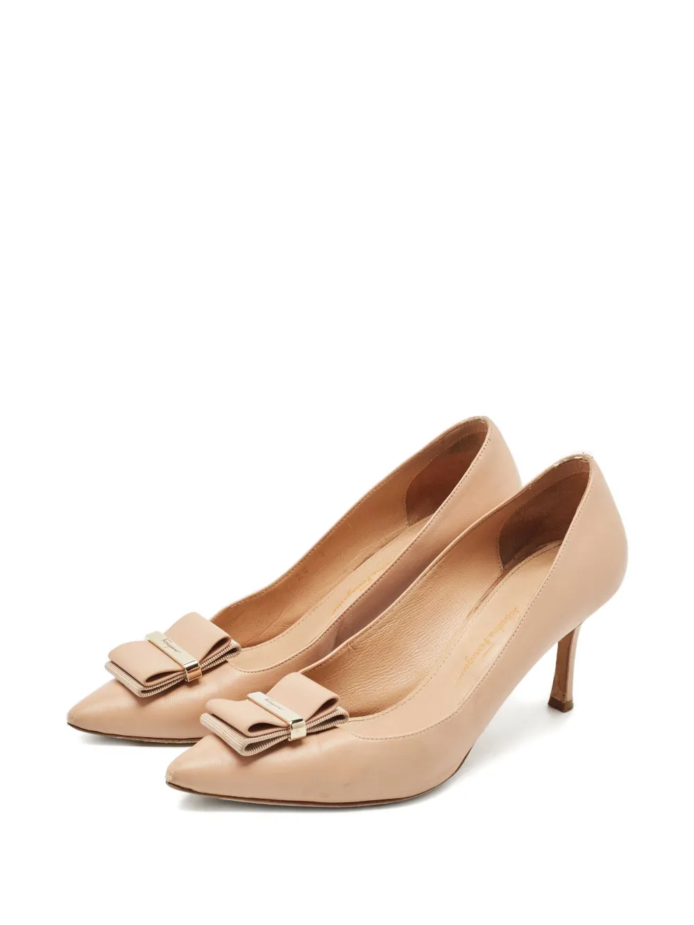 Pre-owned Ferragamo 1152749 Pink In Neutral