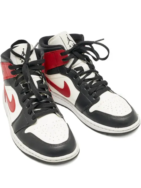 Jordan baskets Air Jordan 1 en cuir