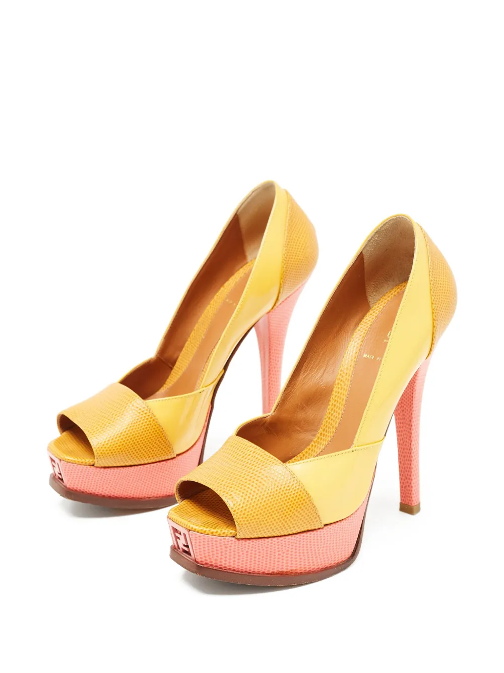 Click to view more detailed imagery on our partner's website Pre-owned Fendi 135mm Lizard-embossed-leather Platform Pumps In Yellow