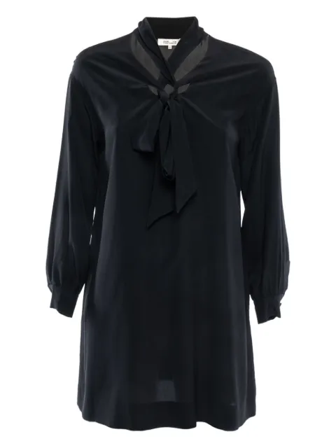 Diane Von Furstenberg Vintage 2024 bow neckline silk dress