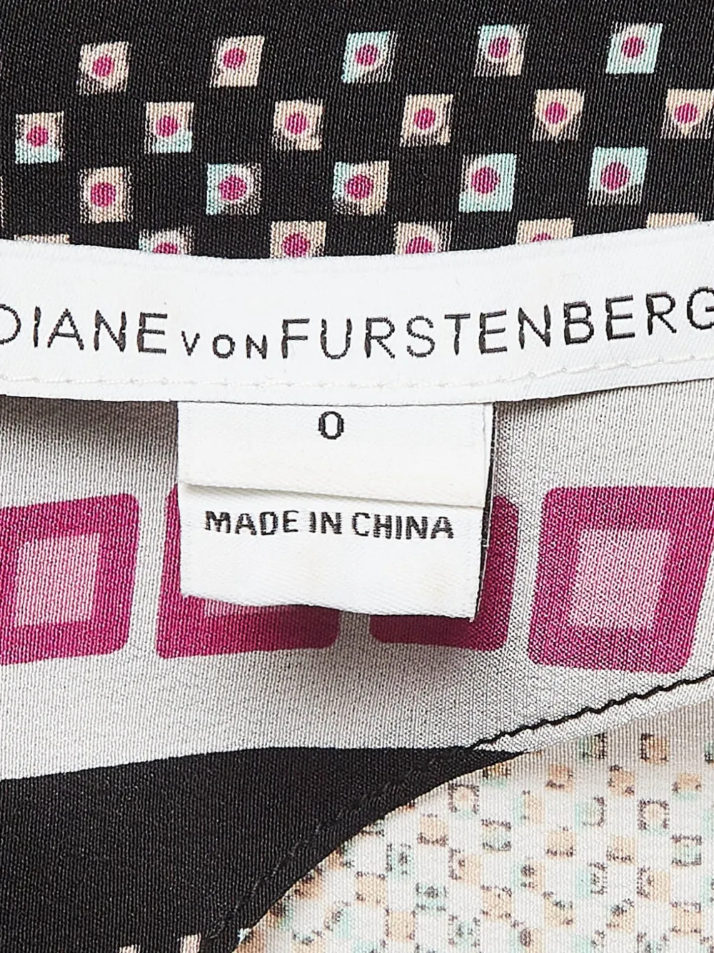 Pre-owned Diane Von Furstenberg Vintage Pattern-embellishment Silk T-shirt In Multi