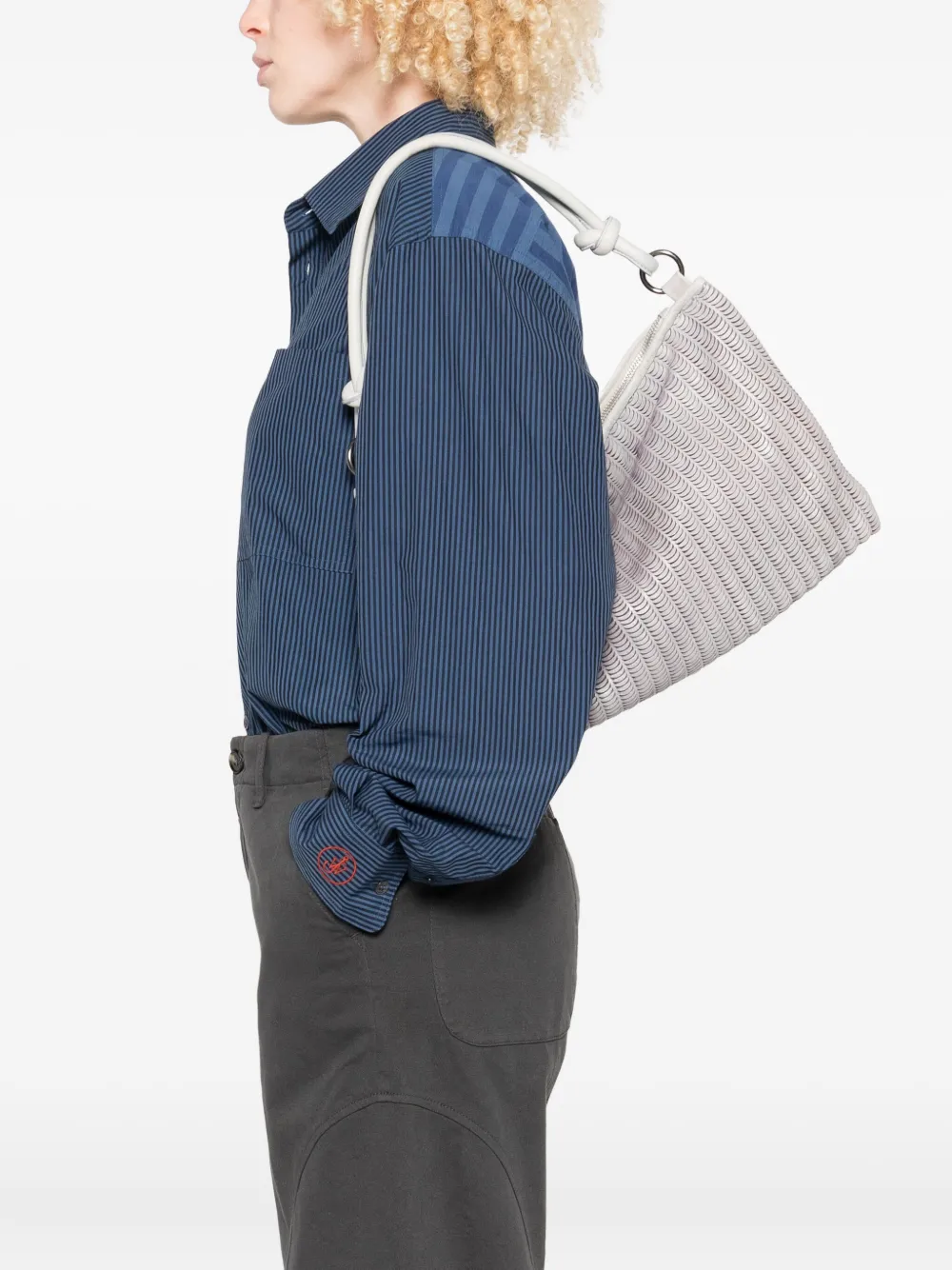 Reptile's House Lune knotted-handle shoulder bag | Image 2