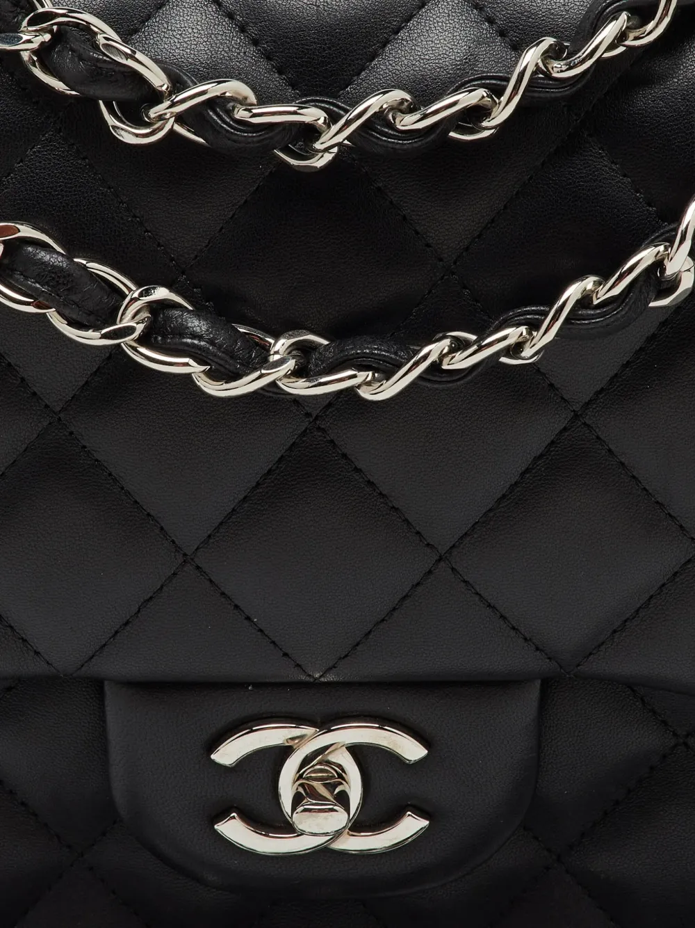Pre-owned Chanel Classic Double Flap Leather Bag In Black
