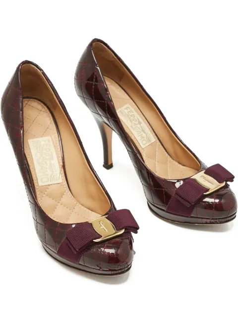 Ferragamo Pre-Owned zapatillas Vara Bow con tacón de 100mm
