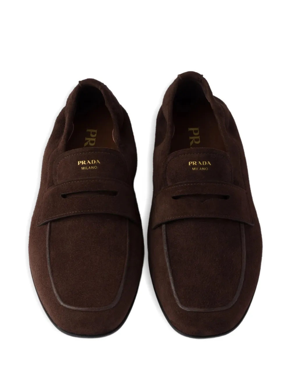 Prada Suède loafers met logoprint Bruin