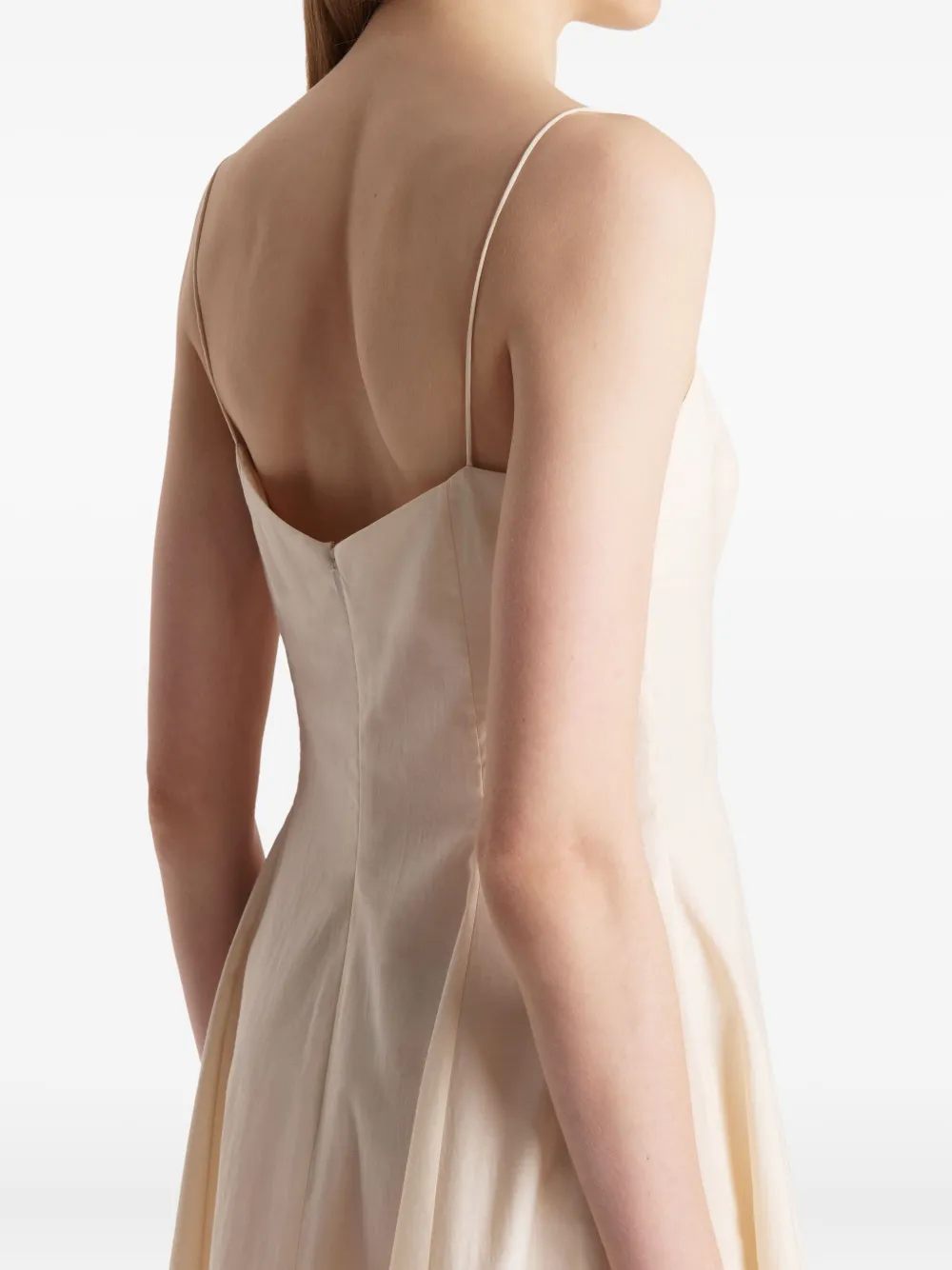 KHAITE Isabella midi-jurk met spaghettibandjes en A-lijn Beige