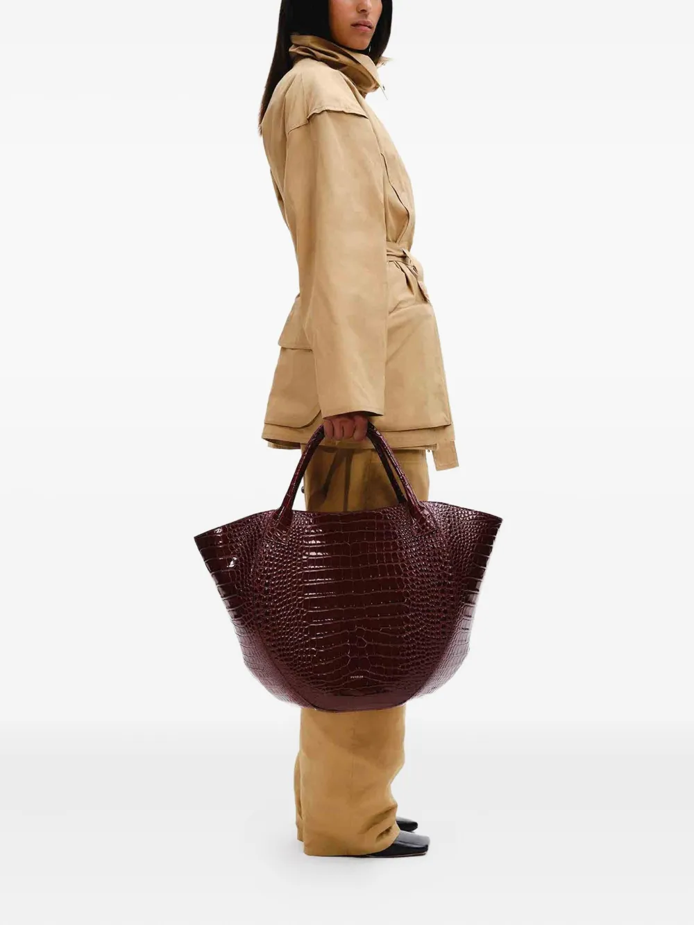 Wandler large crocodile-embossed tote bag Rood