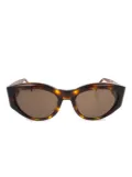 CHANEL Pre-Owned 1990-2000s cat-eye frame sunglasses - Brown