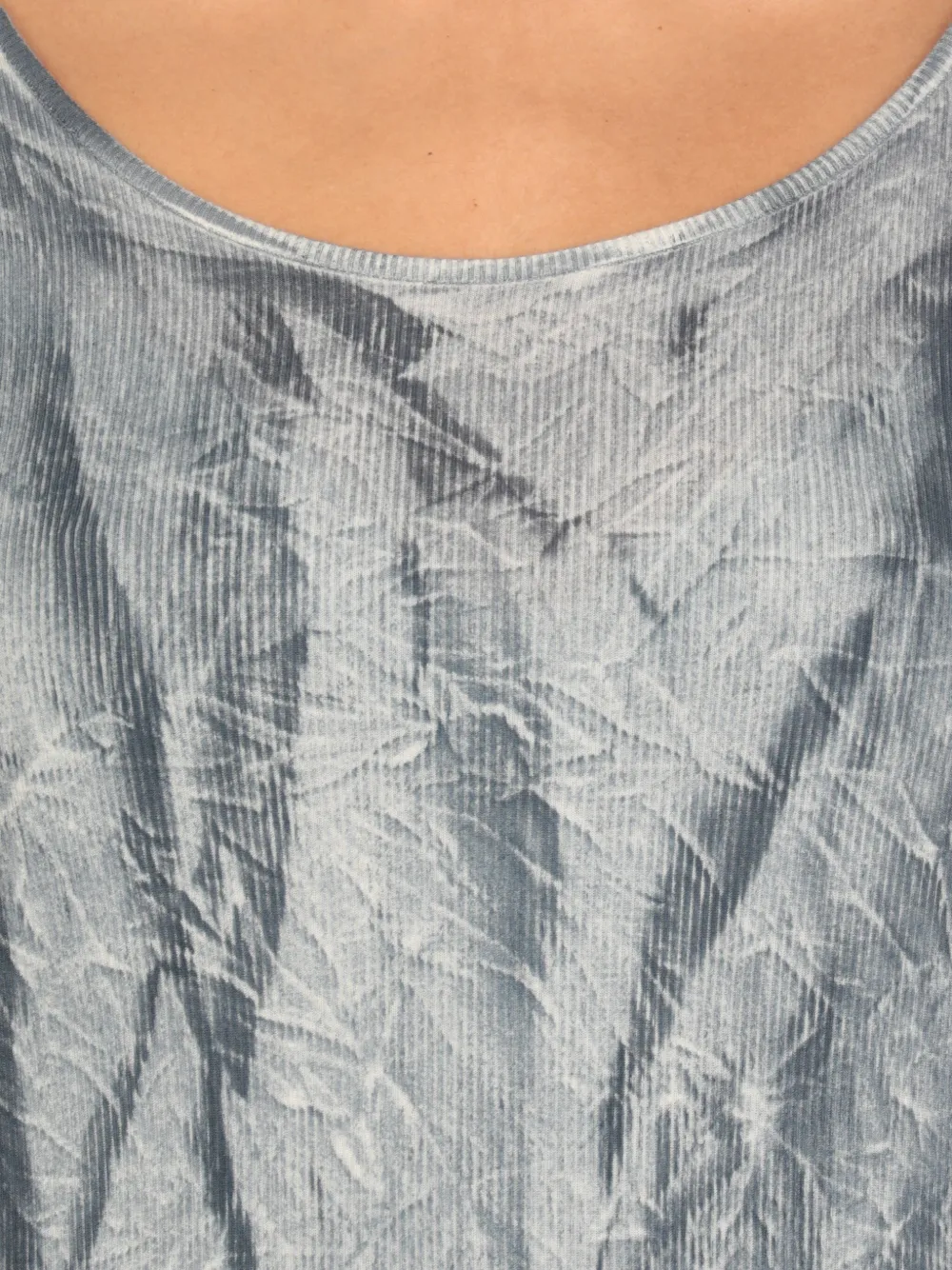 Avant Toi Top met tie-dye print en diepe ronde hals Grijs