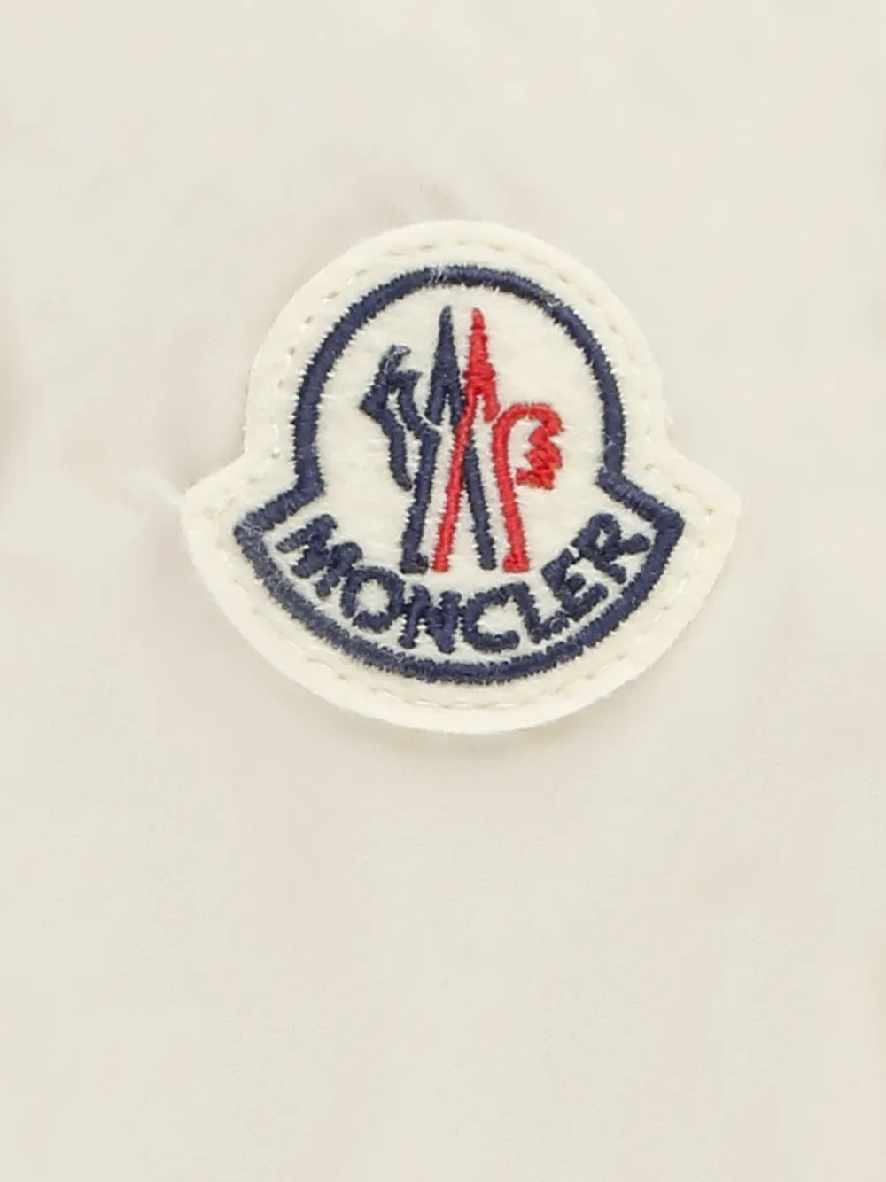 Moncler Enfant Jas met capuchon en ruches Wit
