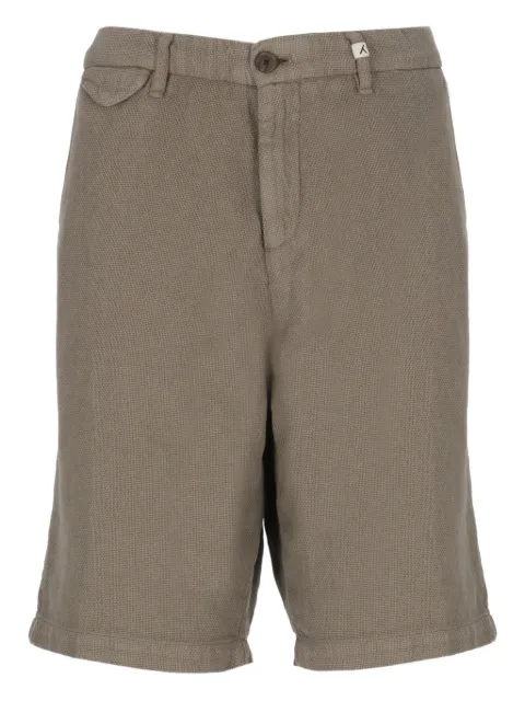 Myths shorts con botones